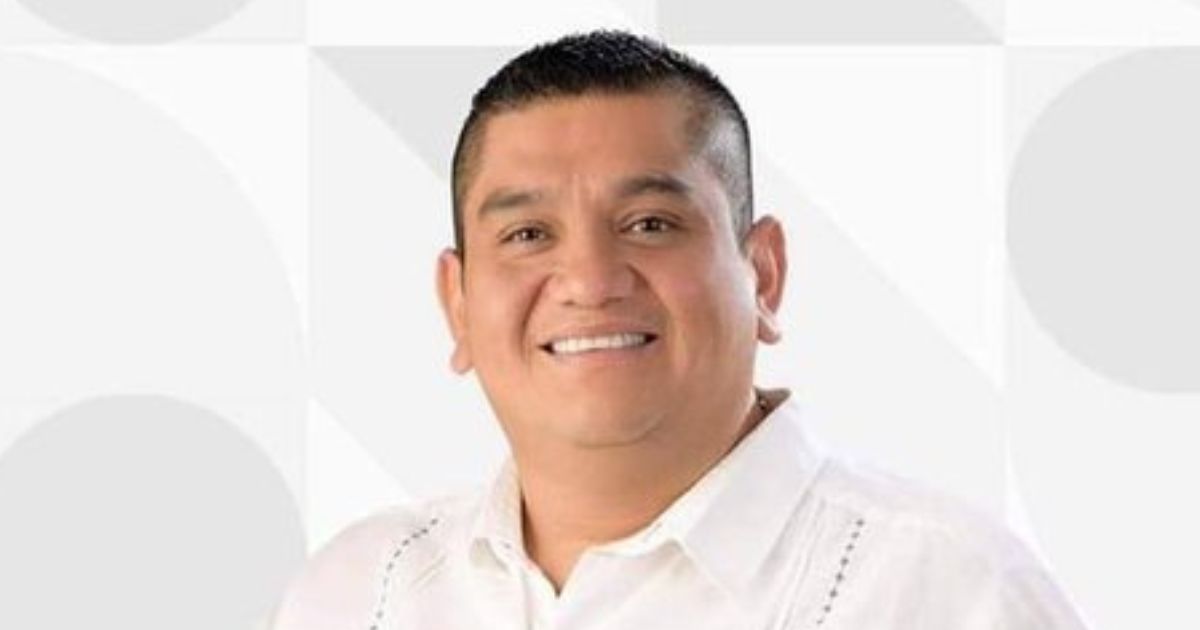 Alfredo Cabrero, a mayoral candidate in Coyuca de Benítez, Mexico, was assassinated.